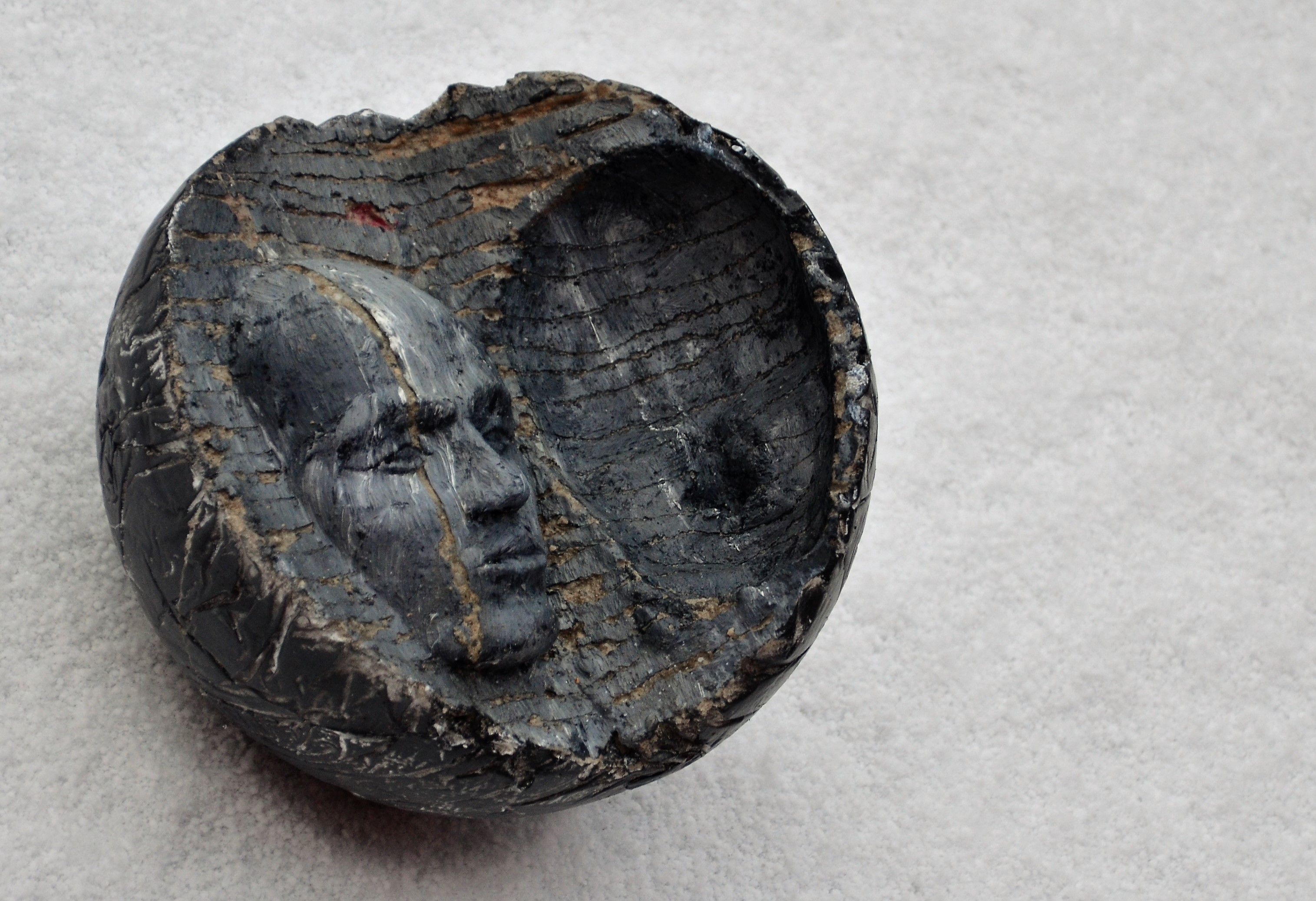 La planete noire dans la Galaxie blanche